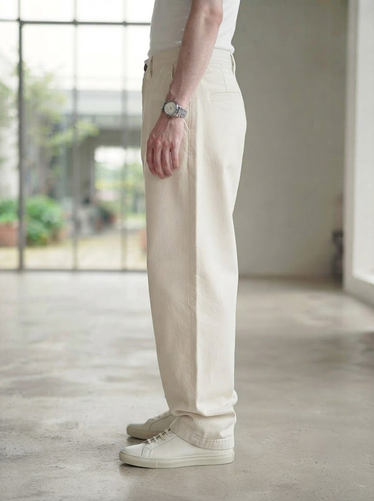 Wide-Leg Chino, Canvas White, side view
