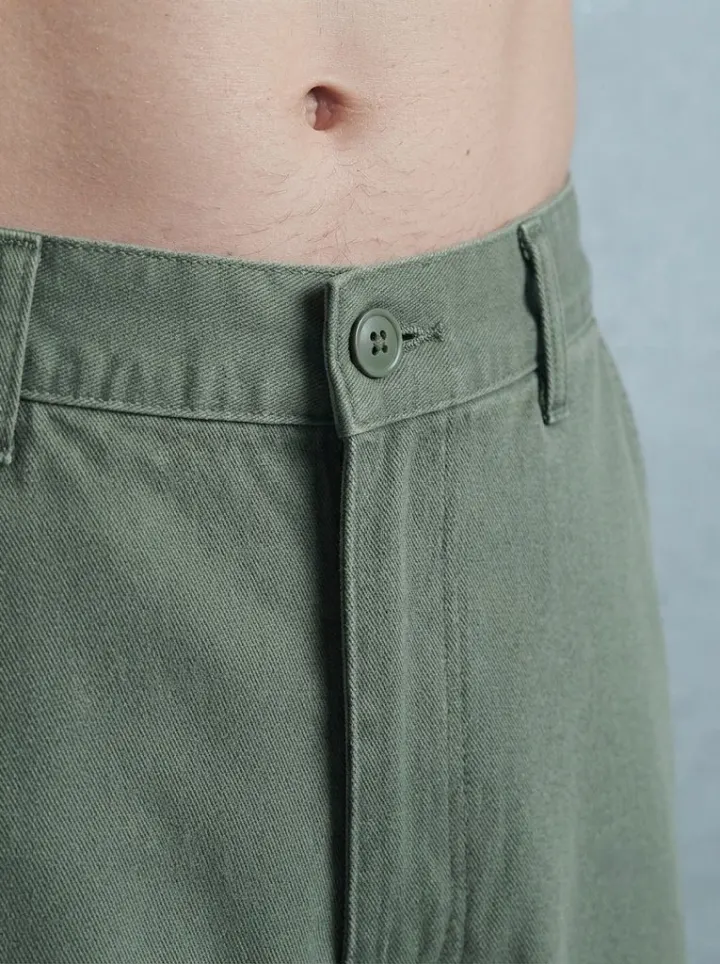 Bemount Wide-Leg Chino, Faded Military Green, waist view