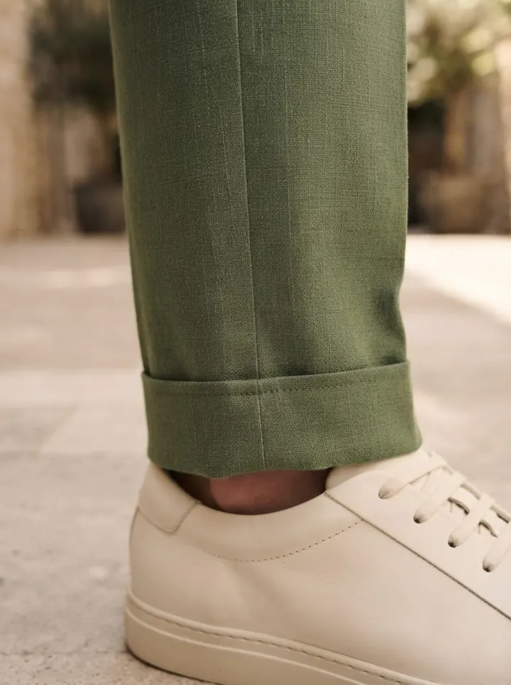 Bemount Riviera Linen Trouser, Olive, lower view in Olive