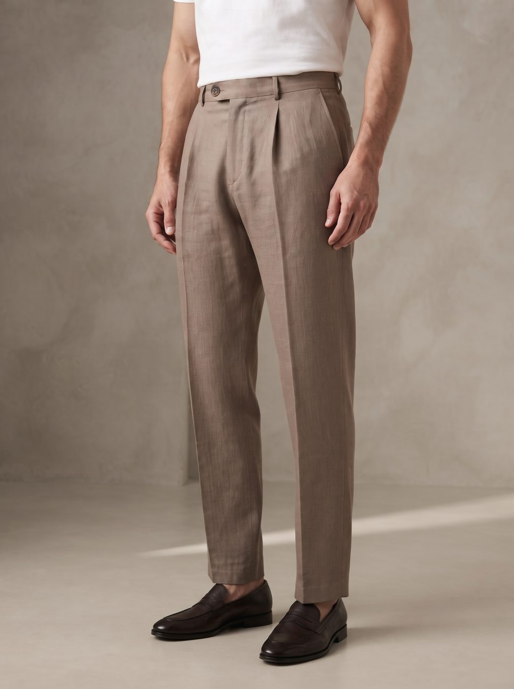 Taupe Pleated Linen Trouser, waist view in Taupe
