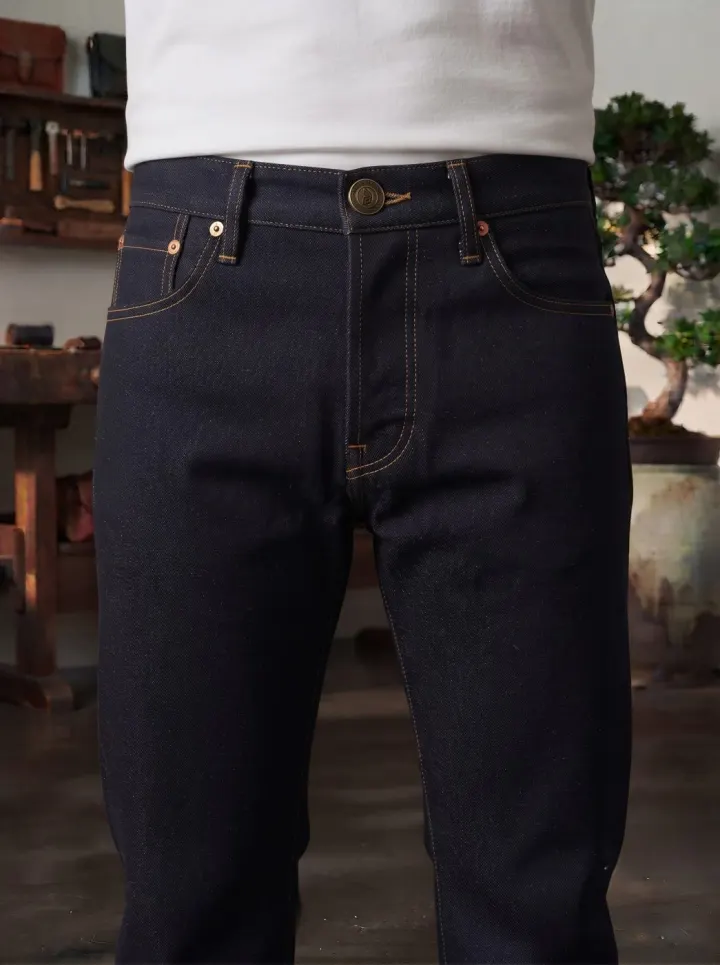 Bemount Bemount Heavyweight 14oz Raw Selvedge Regular Jeans in Raw Indigo, waist view